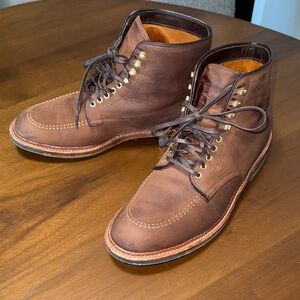 Alden “Indy” in Tobacco chamois